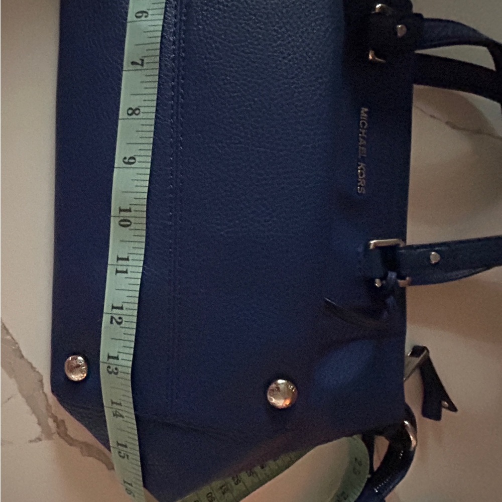 Michael Kors Navy Blue Pebbled Leather Shoulder Bag with New Crossbody Strap - Picture 14 of 14
